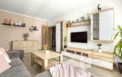 Na predaj veľkometrážny 3-izbový byt v Martine - Priekopa