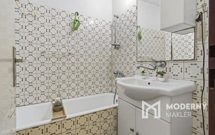 Na predaj rodinný dom s investičným potenciálom v Šuranoch