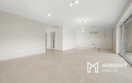 Na predaj 4-izbový rodinný dom v obci Divina