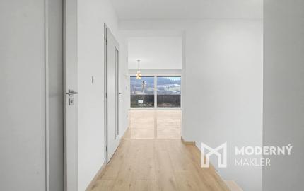 Na predaj 4-izbový rodinný dom v obci Divina