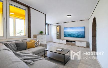 Na predaj veľkometrážny 3-izbový byt v Zákamennom