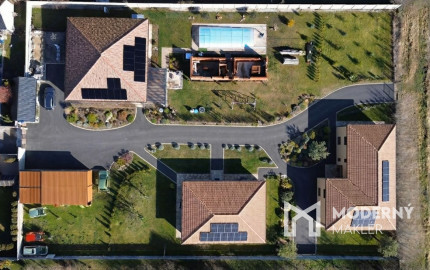 Na predaj rodinný dom s možnosťou ďalšej výstavby v Macove