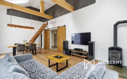 Na predaj moderný 4-izbový rodinný dom s bazénom v Bučanoch