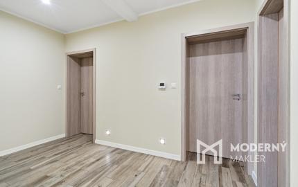 Na predaj moderný 4-izbový rodinný dom s bazénom v Bučanoch