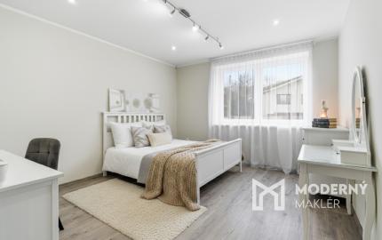 Na predaj moderný 4-izbový rodinný dom s bazénom v Bučanoch