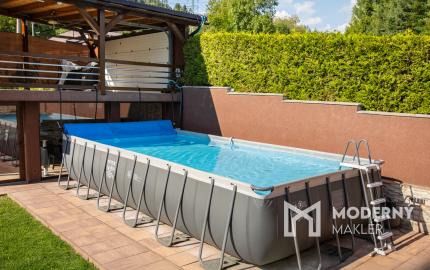 Na predaj rodinný dom s bazénom v Kysuckom Novom Meste