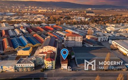 Na predaj polyfunkčný objem s luxusným rezidenčným podkrovím v Bratislave