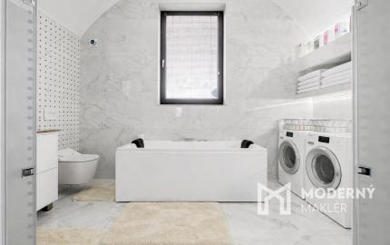 Na predaj polyfunkčný objem s luxusným rezidenčným podkrovím v Bratislave