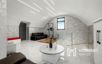 Na predaj polyfunkčný objem s luxusným rezidenčným podkrovím v Bratislave