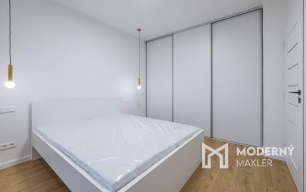 Na predaj zrekonštruovaný 3-izbový byt v obci Malcov