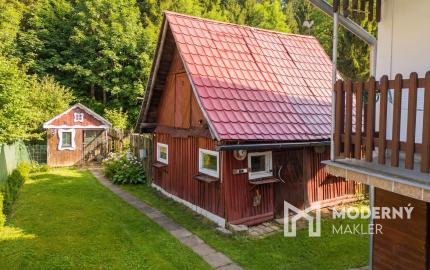 Na predaj rodinný dom s bazénom v obci Makov-Potok
