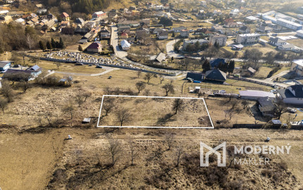 Na predaj veľkorysý pozemok v obci Šarišské Sokolovce