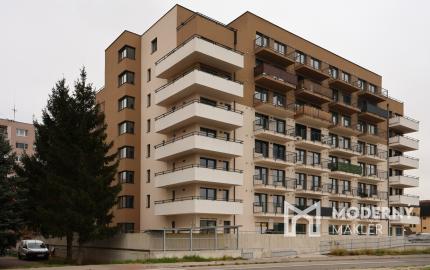 Na predaj garážové státie v rezidencii Slnečná, Bánovce nad Bebravou