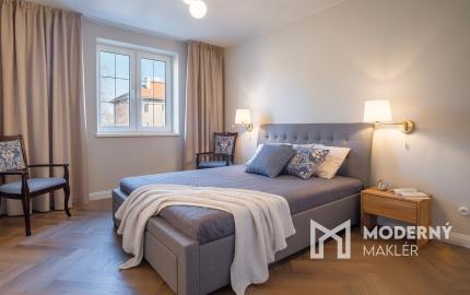 REZERVOVANÉ: Na predaj jedinečný 3-izbový byt po štýlovej rekonštrukcii vo Svite