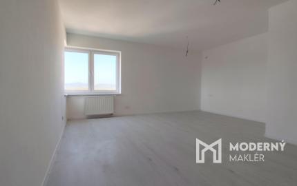 Na predaj 2-izbový byt s terasou v Bánovciach nad Bebravou