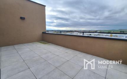 Na predaj 3-izbový byt s terasou v Bánovciach nad Bebravou