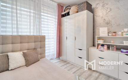 Na predaj 3,5 - izbový byt v meste Sereď