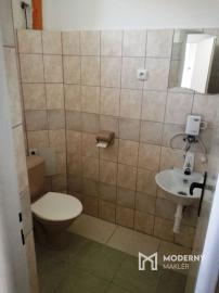 Na prenájom /výrobno-skladovacie priestory/ Prusy