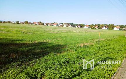 Exkluzívne iba u nás na predaj lukratívne stavebné pozemky  v obci Šišov, okr. Bánovce n/B