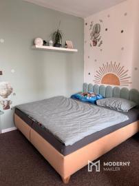 Na prenájom 3 izbový s 2 balkónmi na sídlisku JUH v Malackách