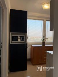 Na prenájom 3 izbový s 2 balkónmi na sídlisku JUH v Malackách