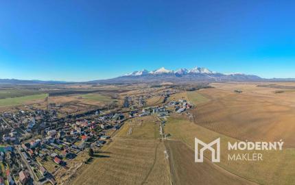 Na predaj pozemok s výhľadom na Tatry v obci Mlynica