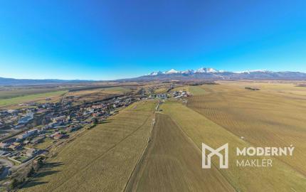 Na predaj pozemok s výhľadom na Tatry v obci Mlynica