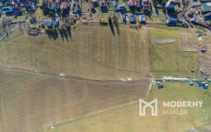 Na predaj pozemok s výhľadom na Tatry v obci Mlynica