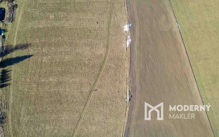 Na predaj pozemok s výhľadom na Tatry v obci Mlynica