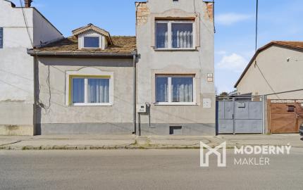 Na predaj rodinný dom s potenciálom rozšírenia vo Fiľakove