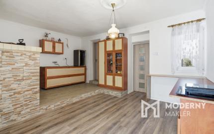 Na predaj rodinný dom s potenciálom rozšírenia vo Fiľakove