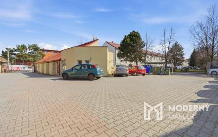 Na predaj 4-izbový mezonetový byt s 2 balkónmi v centre mesta Malacky