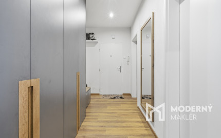 Na predaj svetlý a štýlový 3-izbový byt v Ružinove