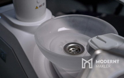 Zubná ambulancia pripravená na okamžité prevádzkovanie v Pobedime