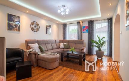 Na predaj zariadený dvojpodlažný rodinný dom kúsok od Serede