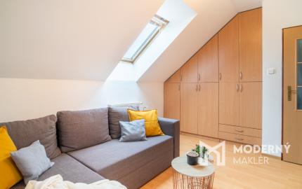 Na predaj zariadený dvojpodlažný rodinný dom kúsok od Serede