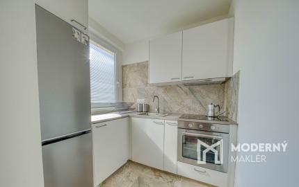 Na prenájom kompletne zariadený 2-izbový byt v Petržalke