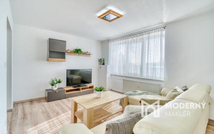 Na prenájom 2-izbový byt s balkónom vo Veľkých Levároch