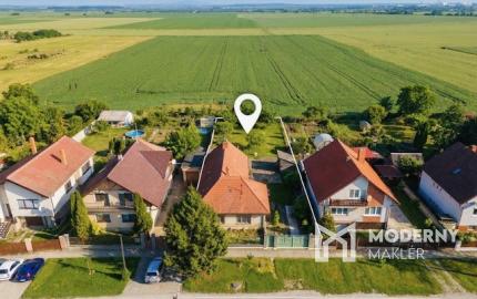 Na predaj dom s veľkým potenciálom v Dlhej nad Váhom - Šaľa