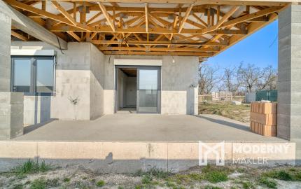 Na predaj rozostavaný rodinný dom v Moste pri Bratislave