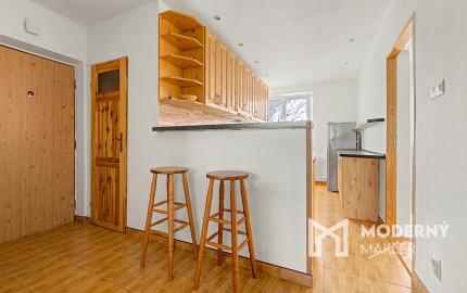 Na predaj 3-izbový byt s veľkou loggiou v Martin-Sever