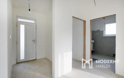 Na predaj rekreačná chata v obci Blahová - Madarász