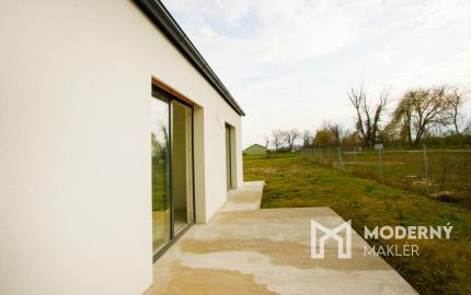 Na predaj rekreačná chata v obci Blahová - Madarász