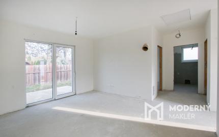 Na predaj rekreačnú chatu s pozemkom v obci Blahová-Madarász