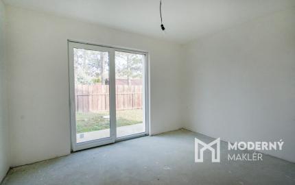 Na predaj rekreačnú chatu s pozemkom v obci Blahová-Madarász