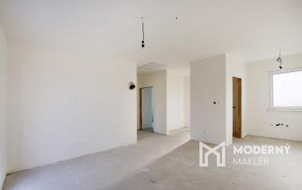 Na predaj rekreačnú chatu s pozemkom v obci Blahová-Madarász