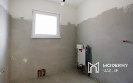 Na predaj rekreačnú chatu s pozemkom v obci Blahová-Madarász