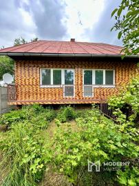 VIDEO, ZNÍŽENÁ CENA 10-izbový rodinný dom, ÚP 340m2, pozemok 638m2