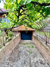 VIDEO, ZNÍŽENÁ CENA 10-izbový rodinný dom, ÚP 340m2, pozemok 638m2