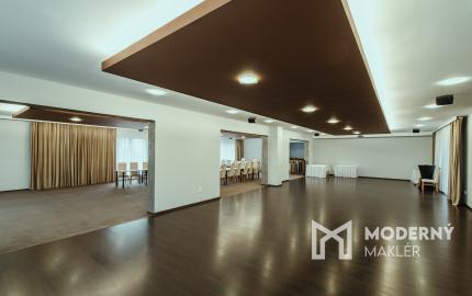 Na predaj elegantný kongresový Hotel Elite v Novej Dubnici